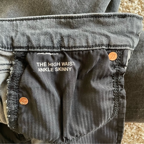 7 For All Mankind High Waist Ankle Skinny Jeans Women’s 27 Washed Gray Black - Picture 4 of 16